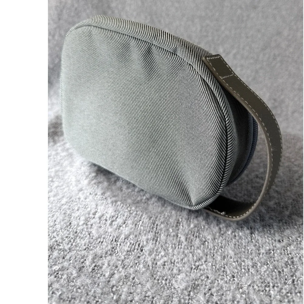 Bvlgari Toiletry Bag‎ Unisex Grey Luxury Travel Emirates First Class Amenity Kit